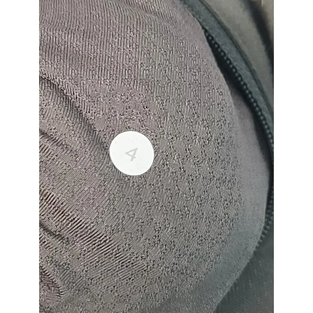 Lululemon In Stride To-and-From Jacket Army Green Size 4 GUC - Picture 3 of 8